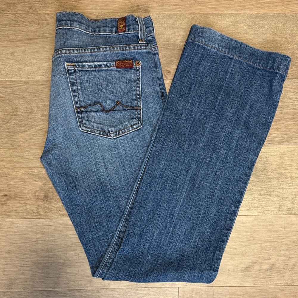 7 For All Mankind classic blue denim straight leg jeans. - Picture 1 of 15